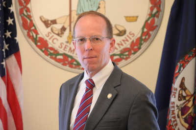 photo of Deputy Attorney General Rob Bell